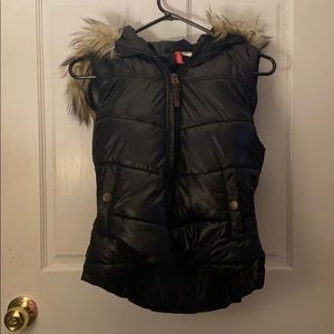 H&M vest with fuzzy hood